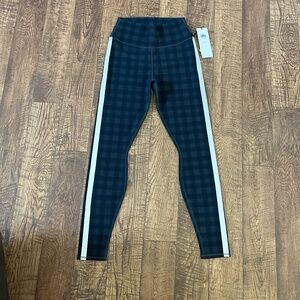 Alo yoga leggings - 1